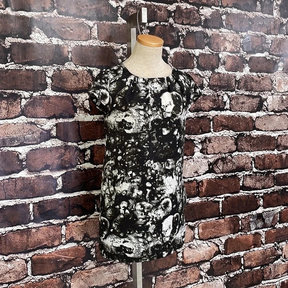 Silence and Noise Top Tunic Black Gray Printed Size XS - Picture 1 of 10